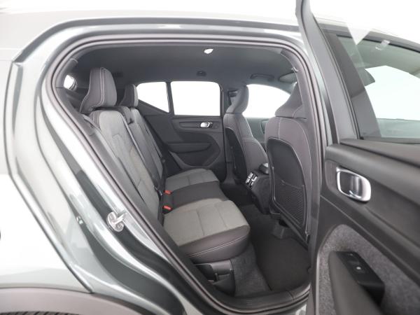 Volvo XC40 B3/Core/ Allwetter/SOFORT!