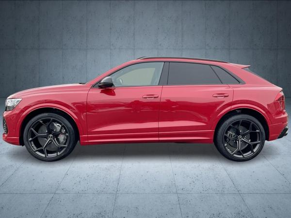 Audi RS Q8 SUV performance tiptr. FwpAdv Vmax305 23
