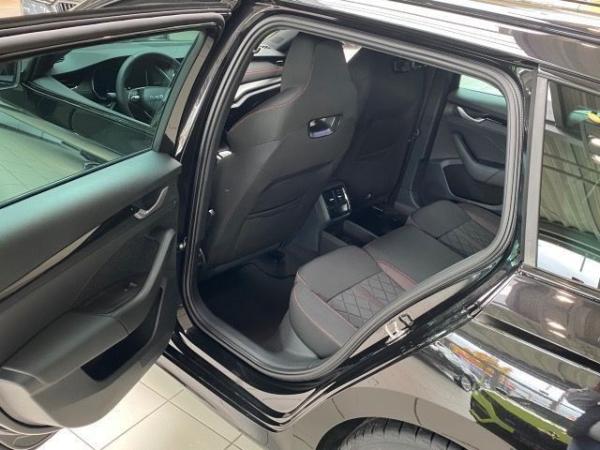 Skoda Octavia Combi RS 2,0 TSI 7-Gang-DSG - Sofort Verfügbar