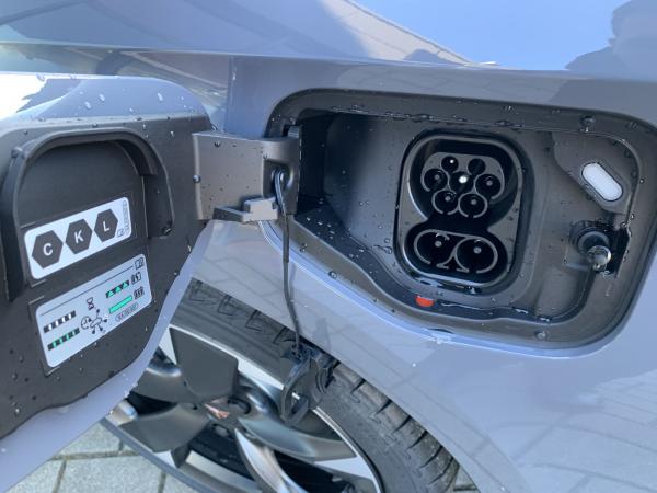 Cupra Leon e-HYBRID 150 kW (204 PS) 6-Gang-DSG;Sonderaktion!!!;AHZV;Matrix;Drive Paket uvm.