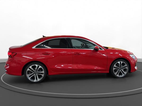 Audi A3 Limousine 35 TDI advanced AHK Matrix LM 18" Navi RFK ACC