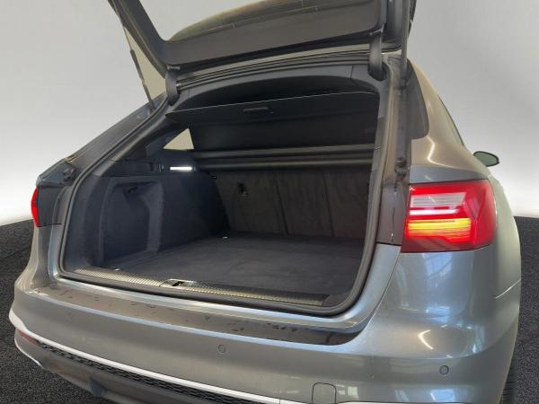 Audi A4 Avant S line 40 TFSI virtual DAB B&O
