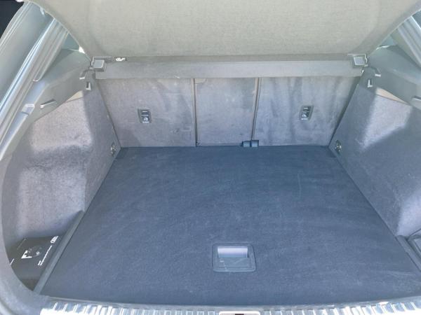 Audi Q3 SUV S line 35 TDI S tr. Cam 18 ACC FLA elHeck