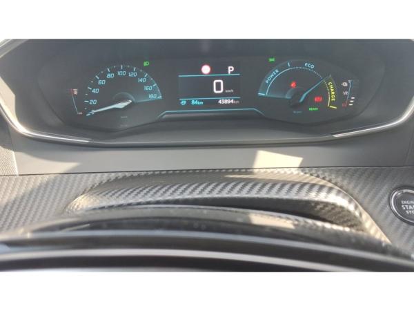 Peugeot 2008 Elektro - 136 PS - Allure + Navi - Gebrauchtwagen