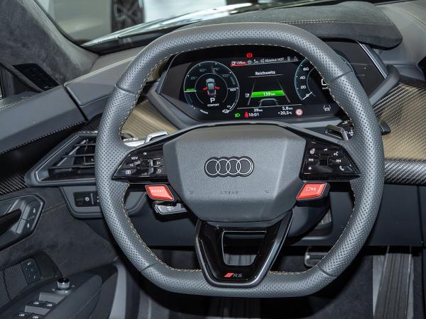 Audi e-tron performance