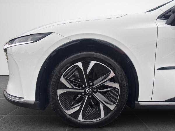 Mazda 6e 258ps 1AT RWD Takumi