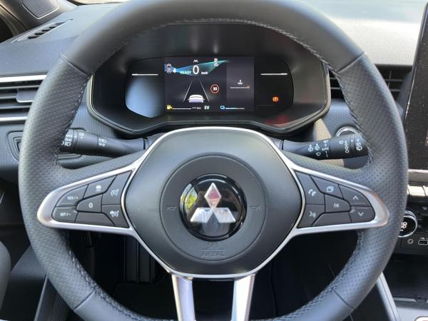 Mitsubishi Colt Select 1.6 Hybrid AT