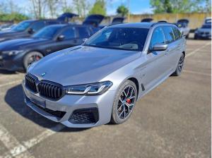 BMW 530 e Touring M-Sport Pro 19 HuD Sitzklima 360°-KAMERA