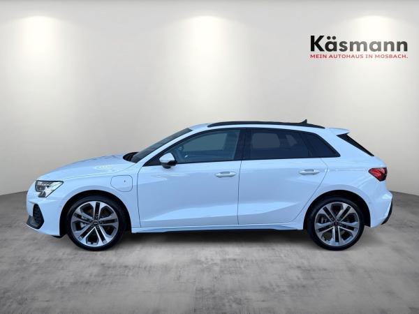 Audi A3 Sportback S line 40TFSIe HUD KAM NAV SONOS