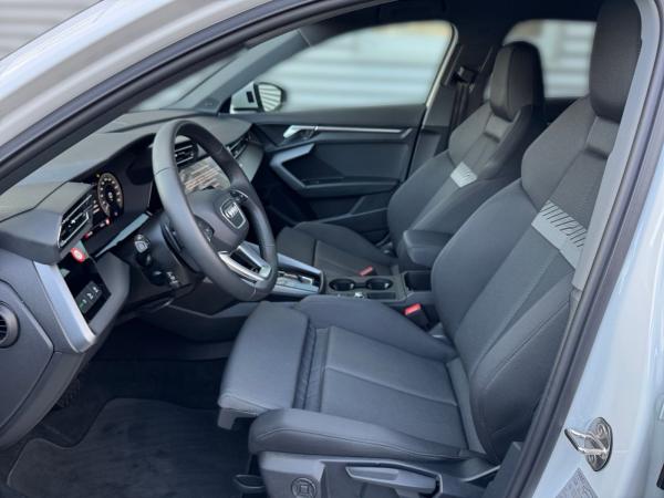 Audi A3 Sportback S line 40TFSIe HUD KAM NAV SONOS