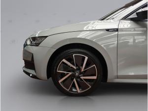 Skoda Octavia Combi Sportline 2.0 TDI DSG AHK ACC NAVI