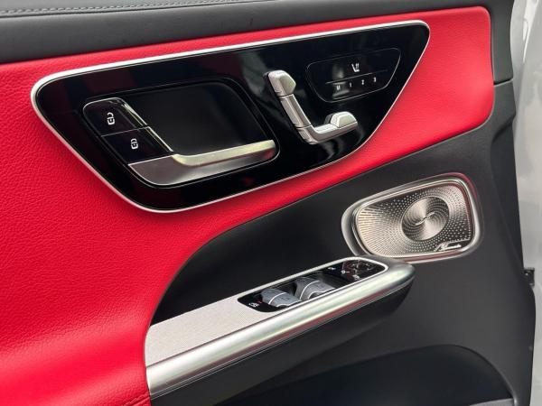 Mercedes-Benz GLC 300 d 4M Coupe AMG Hinterachslenkung AHK Airmatic HUD