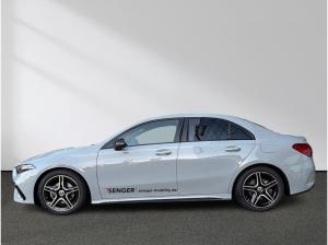 Mercedes-Benz A 200 Limousine AMG Standheizung Kamera LED AHK