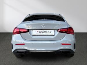 Mercedes-Benz A 200 Limousine AMG Standheizung Kamera LED AHK