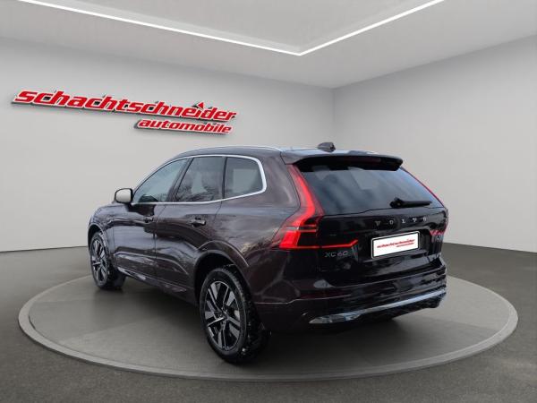 Volvo XC60 T6 AWD Plus Bright+Allwetter+Licht-Pak.
