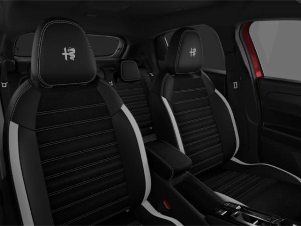 Alfa Romeo Junior Ibrida Sport Speciale MY26 1.2 VGT Hybrid 145PS LED **NUR FÜR GEWERBE**