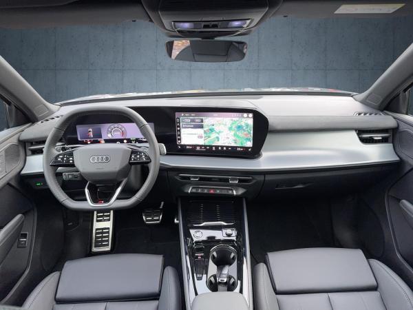 Audi Q3 TFSI S tronic ⇒ 150 PS ⇒ S-Line ⇒ LF 0,98 ⇒ Tech-Plus ⇒ Panoramadach