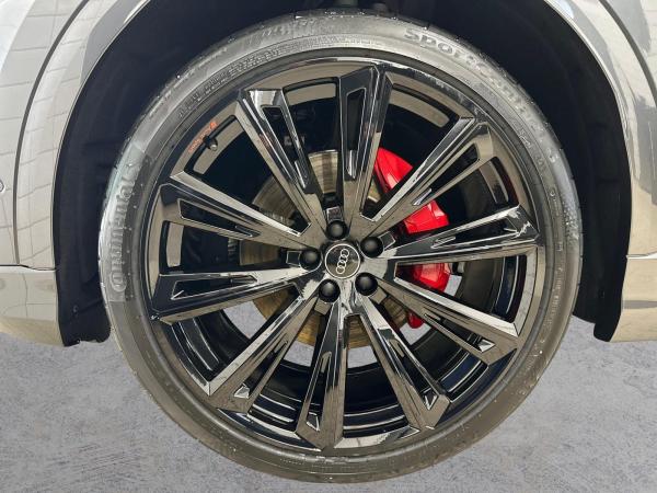 Audi Q8 SUV TDI qu. HD-MATRIX*LASERlicht*HuD*Pano*23*