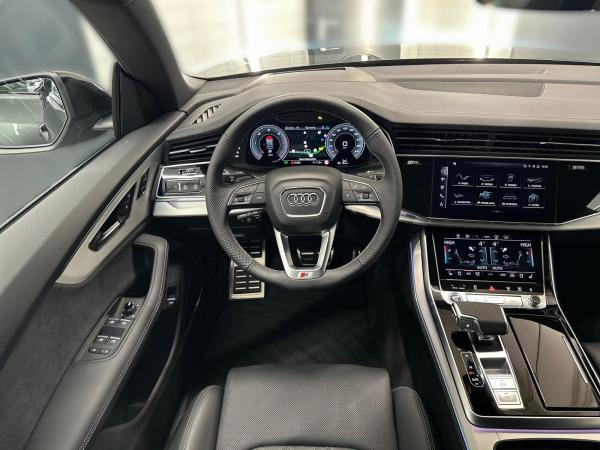 Audi Q8 SUV TDI qu. HD-MATRIX*LASERlicht*HuD*Pano*23*