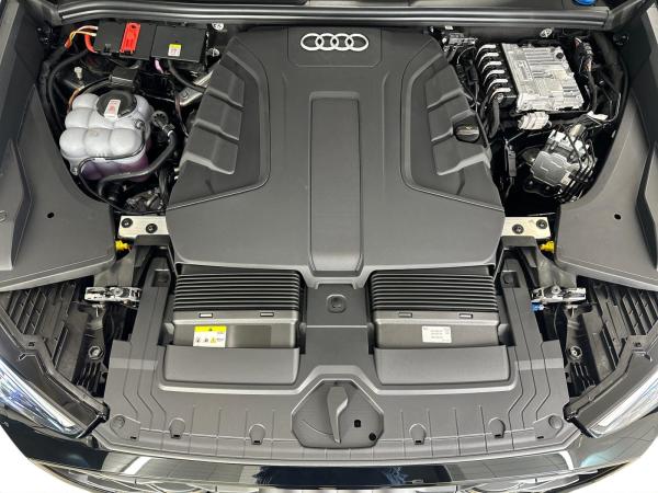 Audi Q8 SUV TDI qu. HD-MATRIX*LASERlicht*HuD*Pano*23*