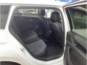 Volkswagen Passat Variant Business 1.5 eTSI DSG+17 ZOLLGJR+AHK+ACC+IQ.DRIVE+NAVI+CARPLAY