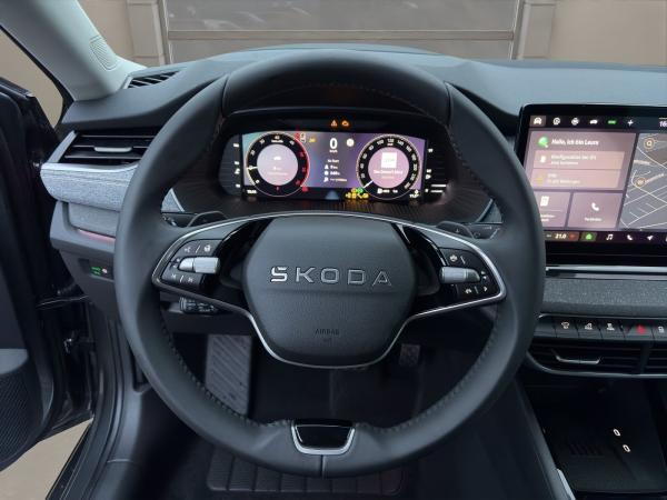 Skoda Octavia SOFORT VERFÜGBAR! Combi 2.0 TDI DSG ACC AHK Navi eHeck LED
