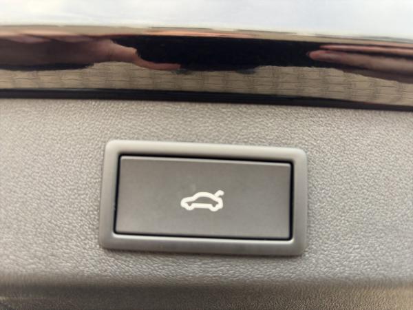 Skoda Kodiaq SOFORT VERFÜGBAR! Sportline DCC AHK Navi eHeck ACC