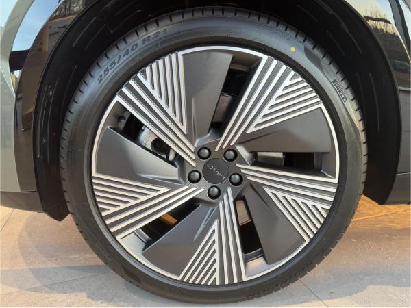 LYNK & Co 08 Lynk & Co 08 More/ 0,00 % Finanzierung/Massage/ACC/LED-MATRIX/MASSAGE