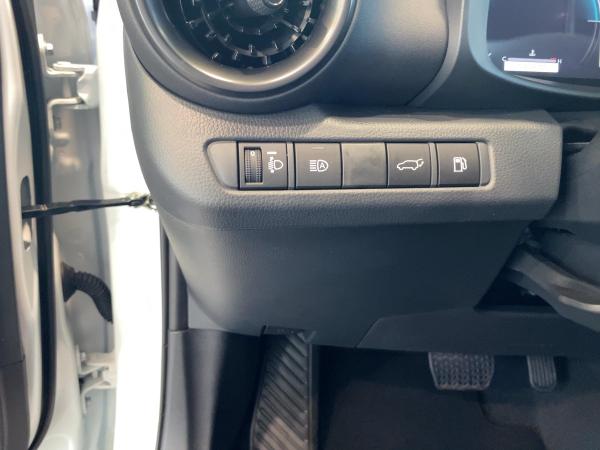 Toyota C-HR 1.8-l-VVTi Hybrid Teamplayer