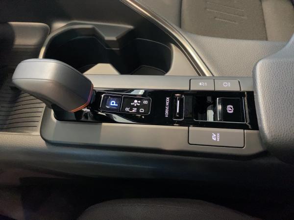 Toyota C-HR 1.8-l-VVTi Hybrid Teamplayer