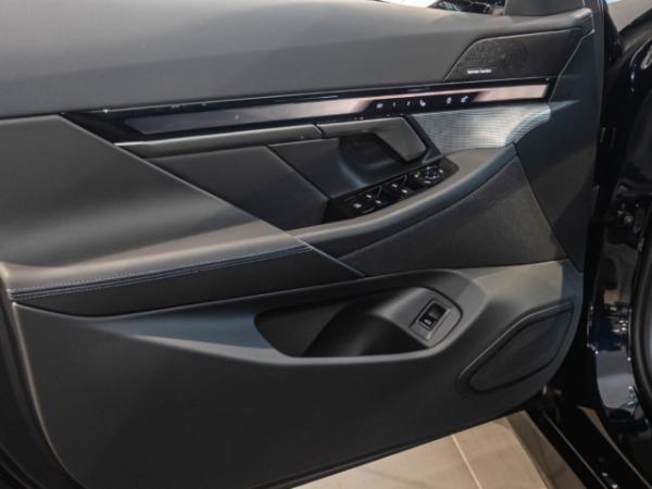 BMW 530 5 Touring (G61)