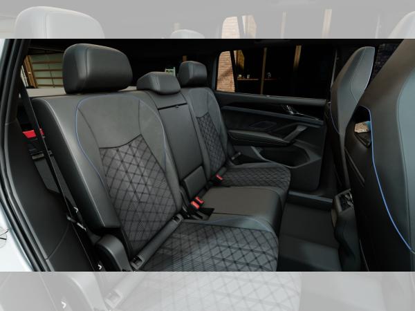 Volkswagen Tayron R-Line Hybrid DSG AHK NAVI R-KAMERA