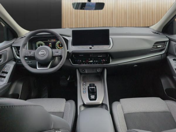 Nissan Qashqai HUD, SHZ, 360°, WinterPaket