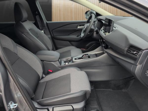 Nissan Qashqai HUD, SHZ, 360°, WinterPaket