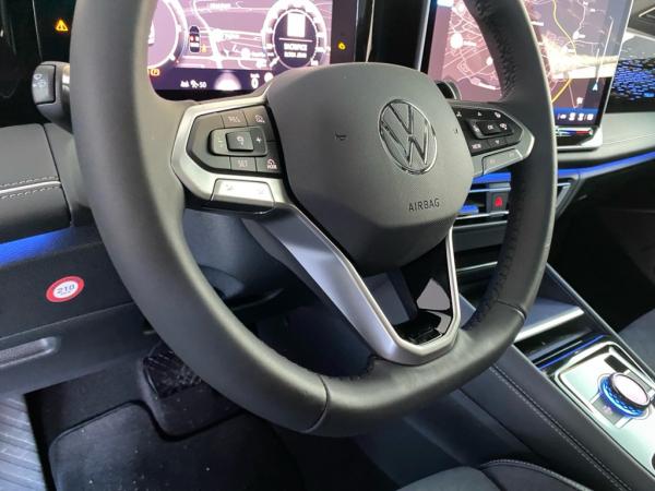 Volkswagen Tiguan 2.0 TDI DSG 4M Elegance Sale