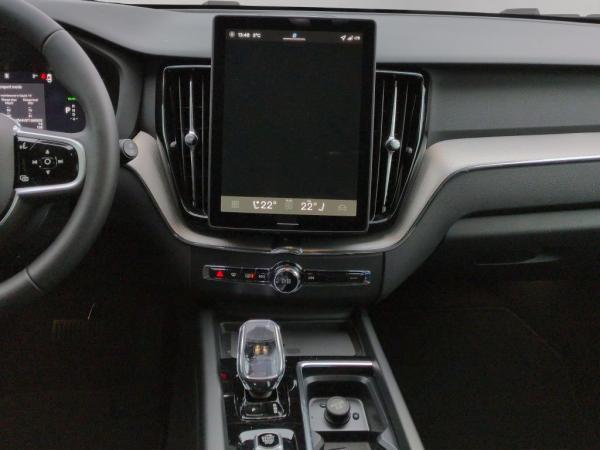 Volvo XC60 T6 AWD Plus Black Edition+Standh+Licht-Pak
