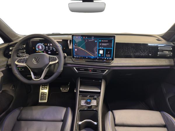 Volkswagen Tiguan R-Line 1.5 eTSI 150 PS DSG *HD-MATRIX*NAV*LEDER*GARANTIE*WKR*62.090€