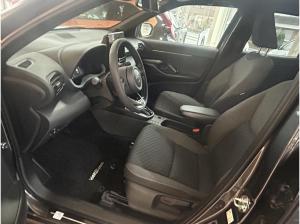 Toyota Yaris Cross 1,5l Hybrid Teamplayer ACC RFK SHZ Klima ACP AA