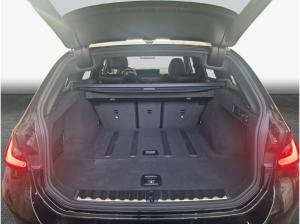 BMW 330 330d Touring xDrive Aut. , 5-türig (Diesel)