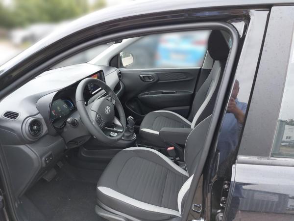 Hyundai i10 1.0 Automatik Trend mit Komfortpaket