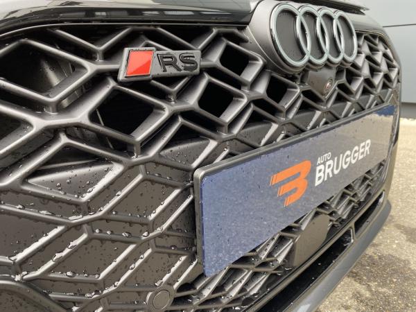 Audi RS3 Limousine MATRIX PANO 360° SONOS RS-Abgasanlage