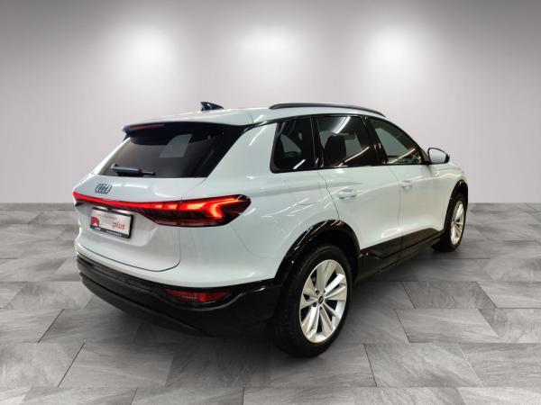 Audi Q6 e-tron AHK/LED+/360°/Tech/Wärmepumpe/04.30Garantie