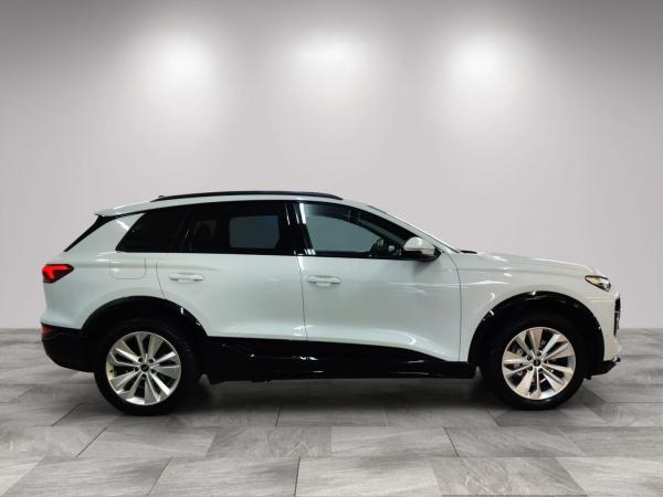 Audi Q6 e-tron AHK/LED+/360°/Tech/Wärmepumpe/04.30Garantie