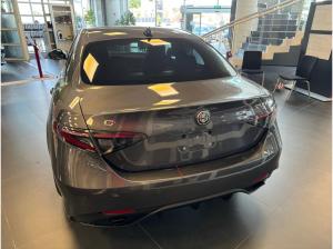 Alfa Romeo Giulia Veloce 2.0 Turbo Q4 AT Verfügbar Abholung Mannheim