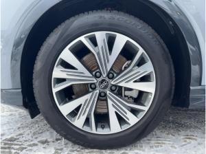 Audi Q4 e-tron Q4 Sportback e-tron 45 S line Matrix Navi
