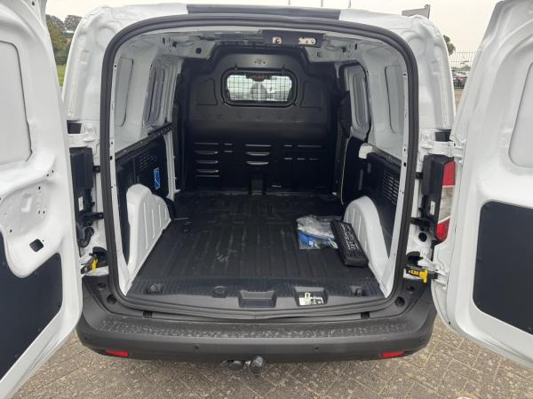 Ford Transit Courier Elektro✔️Wartung & Verschleiss✔️Navi✔️ACC✔️AHK✔️