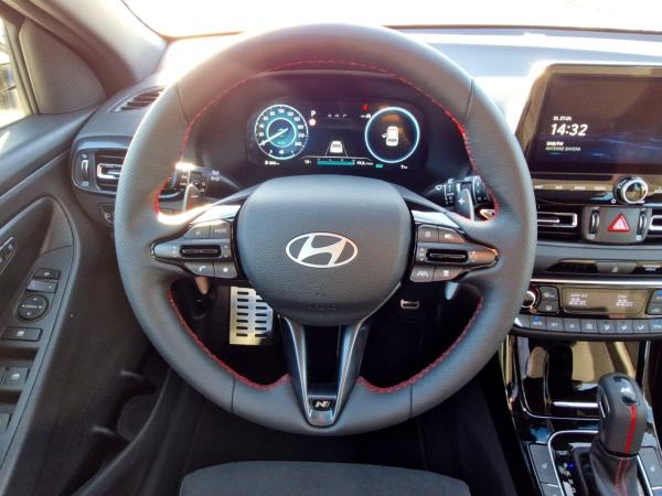 Hyundai i30 Kombi 1.5 T-GDI 48V N Line KAMERA|NAVI|SHZ