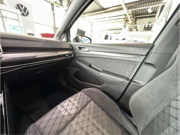 Volkswagen Golf Variant 1.5 eTSI DSG R-Line SOFORT VERFÜRGBAR! BlackStyle Business&Komfort AHK Pano Volkswagen Golf Variant 1.5 eTSI DSG R-Line SOFORT VERFÜRGBAR! BlackStyle Business&Komfort AHK Pano