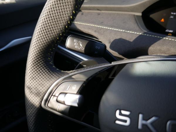 Skoda Elroq RS Lounge MATRIX-LED KEYLESS AHK MEMORY *946*