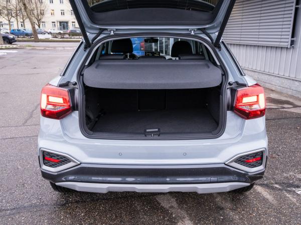 Audi Q2 advanced 35TDI Stronic NAVI LED AHK RFK SHZ// sofort verfügbar!!